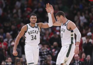 球员铺平道 球员铺平道